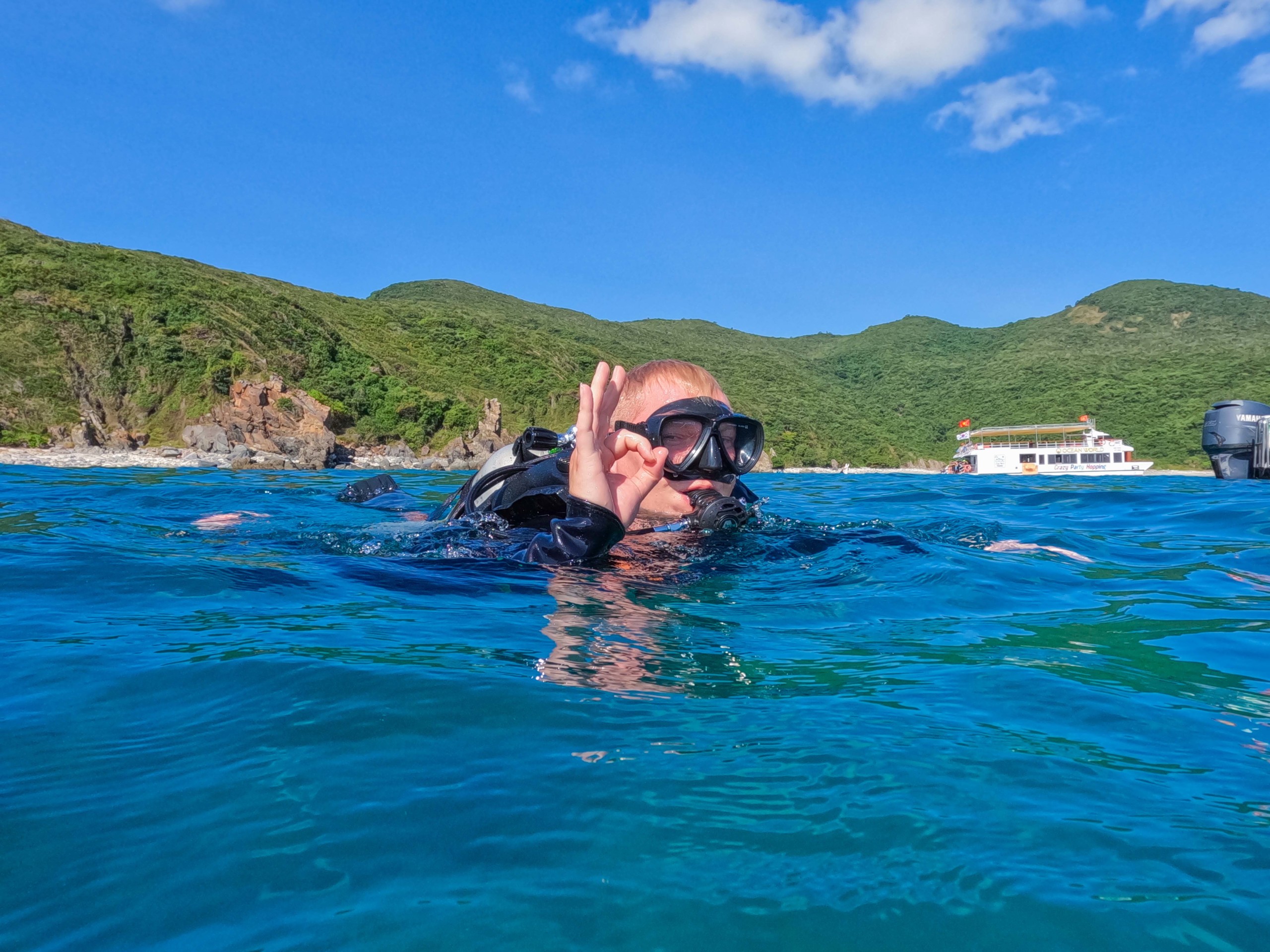 PADI Vietnam Active Diving center